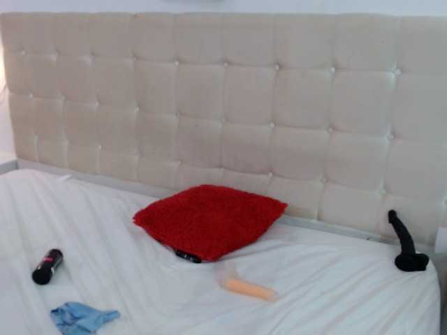 Broadcast screenshots candy-rich