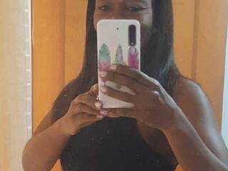 Erotic video chat candybigass