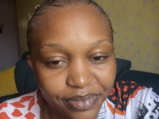 Erotic video chat Candyce8