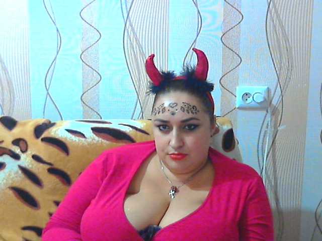 Broadcast screenshots CandyHoney