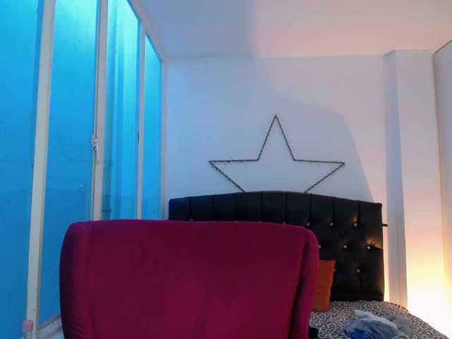 Broadcast screenshots candystorm01