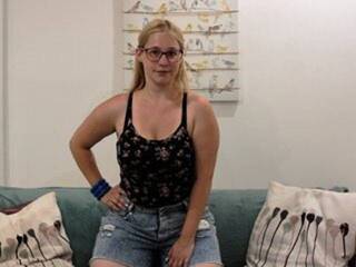 Erotic video chat CandyX18