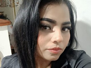 Erotic video chat carlabrunet