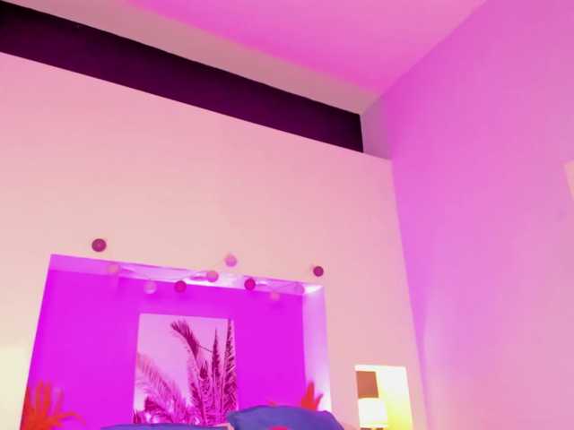 Broadcast screenshots CarlaPrada