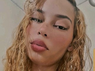 Erotic video chat Carlinha110