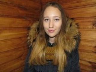 Erotic video chat carmellla