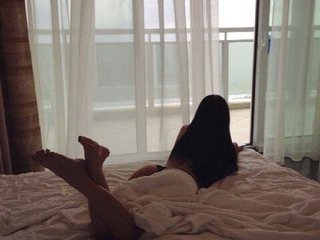 Erotic video chat carolaim-moon