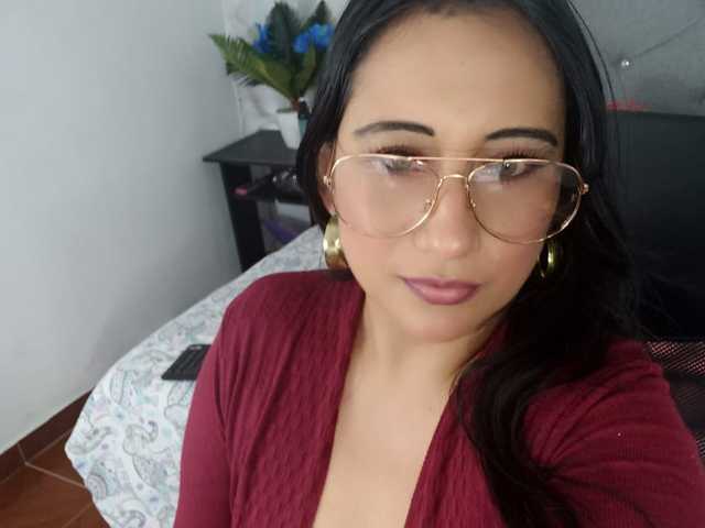 Photo of the profile carolinalovee