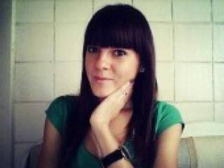 Erotic video chat caroline1