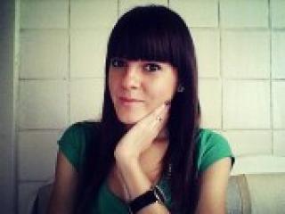 Erotic video chat caroline1