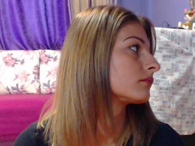 Broadcast screenshots CaseyAndersG