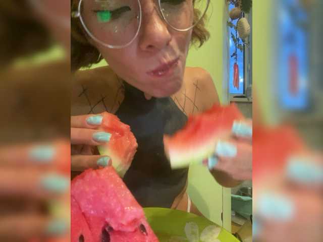 Broadcast screenshots CassCassCass