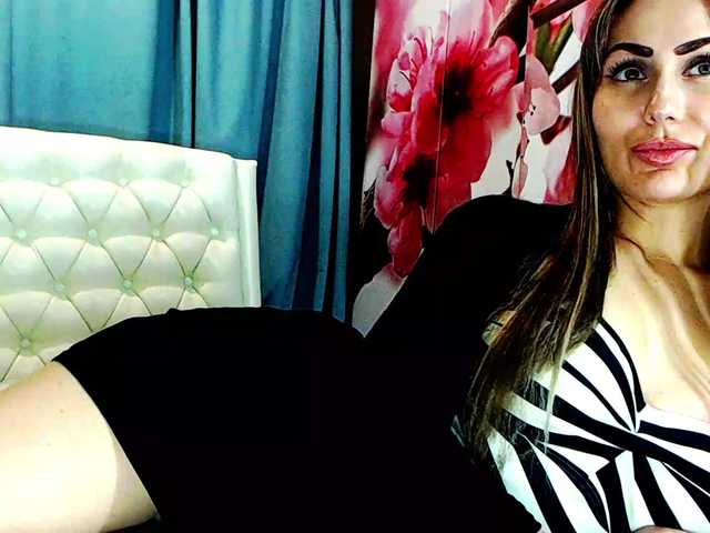 Photos Cassssablanca Cam2cam in private chat or in group chat