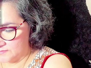 Erotic video chat cataleya-mom