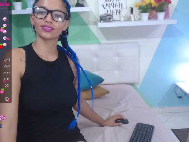 Broadcast screenshots CataleyaClark