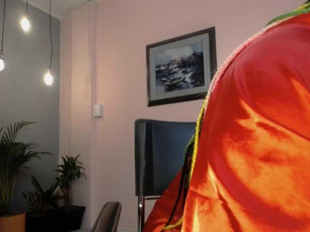 Broadcast screenshots CataSanchez