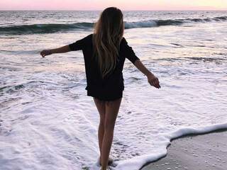 Erotic video chat Celeste-honey