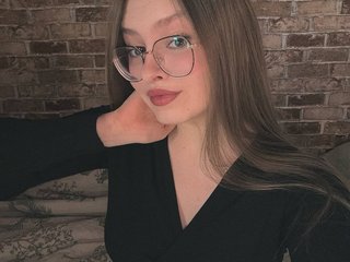 Erotic video chat CelinaMacguire