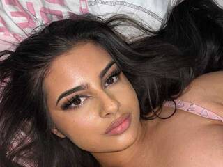 Erotic video chat Celinelovely