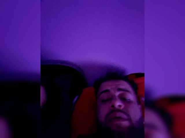 Welcome to our chat room! Feel free to say hi 😊