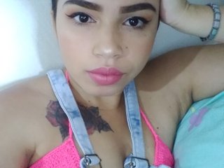 Erotic video chat chakira20