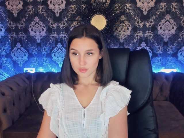 Broadcast screenshots ChanelCollins