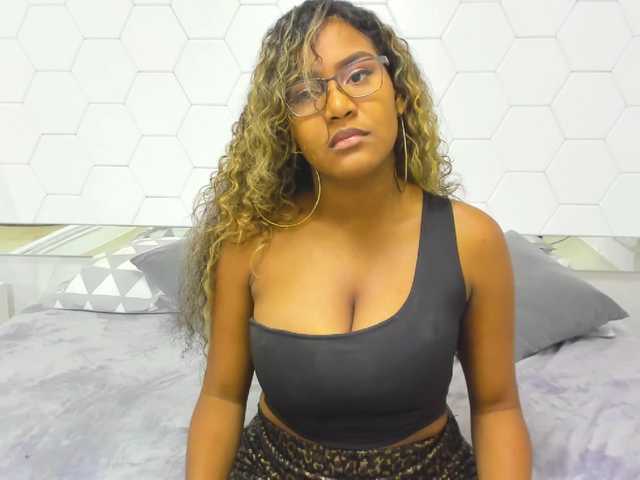 Broadcast screenshots ChanelCooper