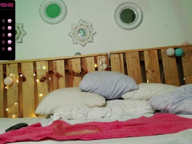 Broadcast screenshots channel-moon