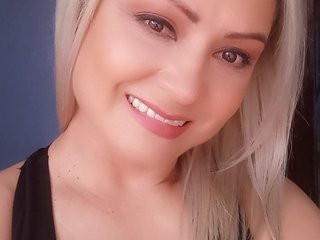 Erotic video chat Charlizetheron1