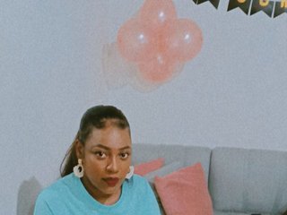 Erotic video chat CharlotteGill