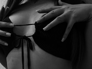 Erotic video chat Charmcam