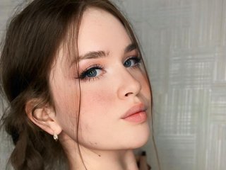Erotic video chat Charming--huntress