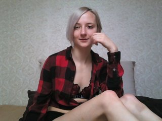 Photos Charminggirl9 Any requests for tokens. Beggars in ban! All the fun in private =*