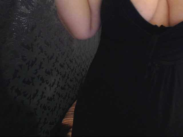 Broadcast screenshots CharmingIssa