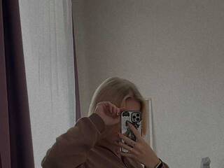 Erotic video chat Charmulik