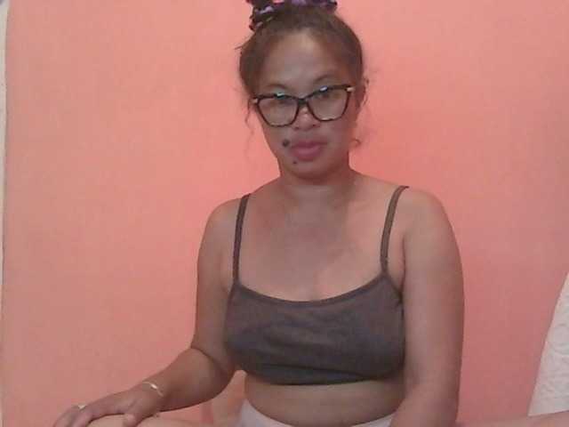 Broadcast screenshots chatte-rose