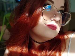 Erotic video chat ChellWillTell