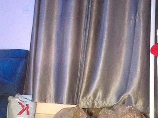 Erotic video chat CherizM