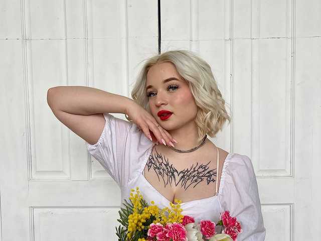 Photo of the profile CherriBlossoms