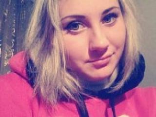 Erotic video chat cherry3