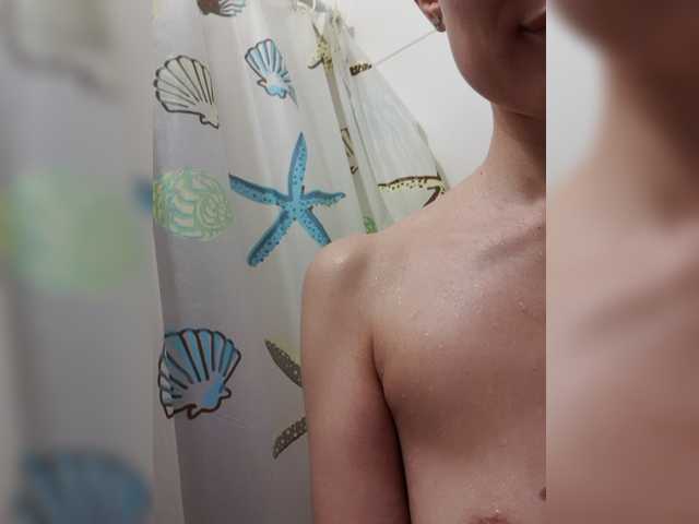 Broadcast screenshots cherryberry18