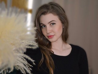 Erotic video chat CherryKissU