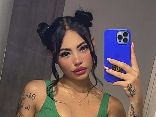 Photo of the profile cherrymodel