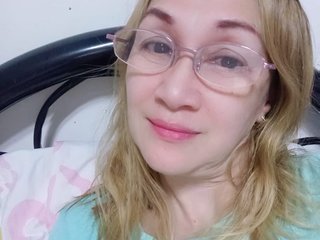 Erotic video chat cherrywhite03