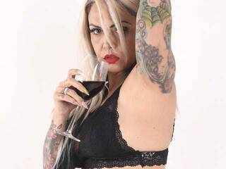 Erotic video chat inkfemme