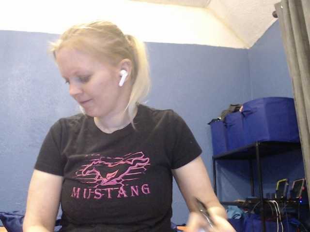 Broadcast screenshots chillyhicks