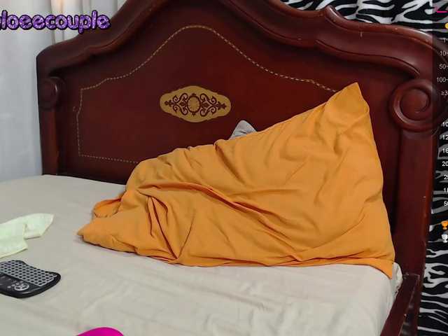 Broadcast screenshots Chloeecouple