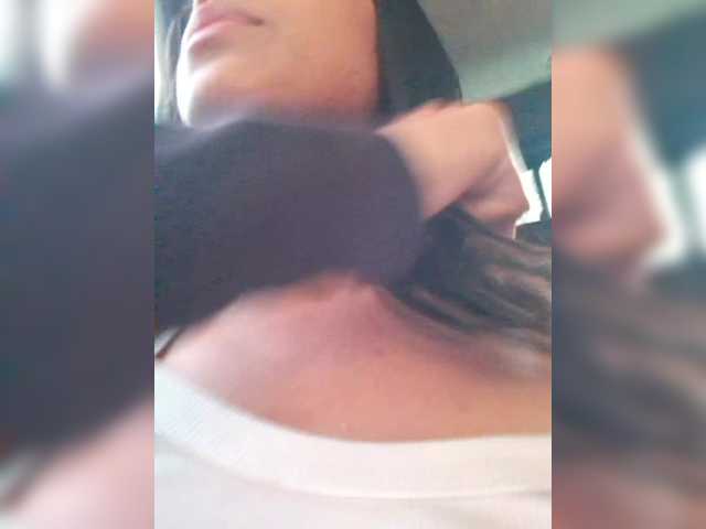 Broadcast screenshots ChloeMontes