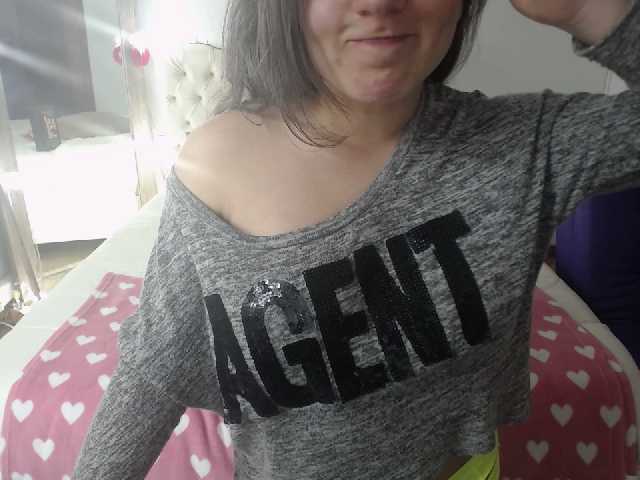 Broadcast screenshots chrisstine