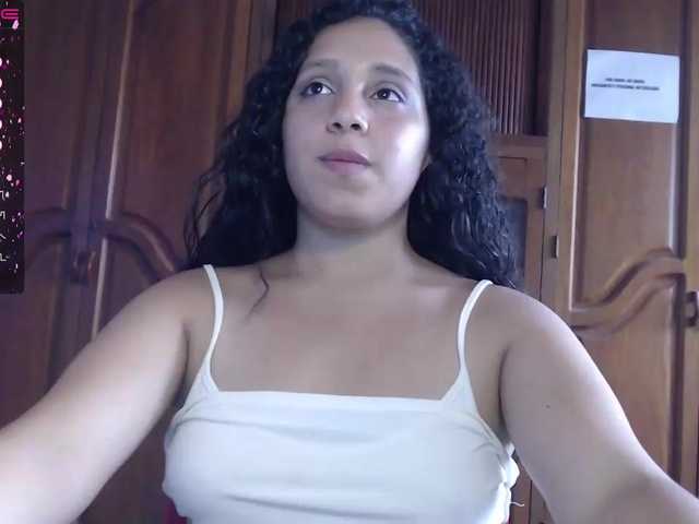 Photos ClaireWilliams ARE YOU READY TO CUM TILL GET DRY? CUZ I DO. DO NOT MISS MY SHOWS, YOU WON'T REGRET DADDY #lovense #ass #latina #boobs #chatting #games #curvy